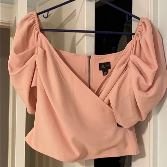 Free press pink top, puffer sleeves - Picture 5 of 5